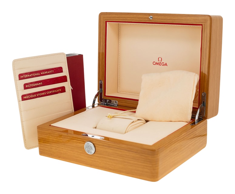 Omega Planet Ocean 232.15.42.21.04.001 Image 5